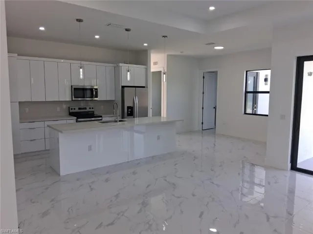 1106 Edelweiss St E, Lehigh Acres, Florida 33974