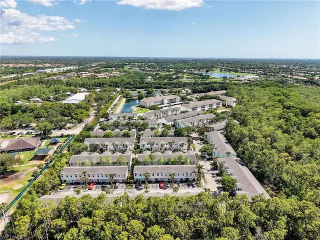 3299 Megan Ln 4, Naples, Florida 34109