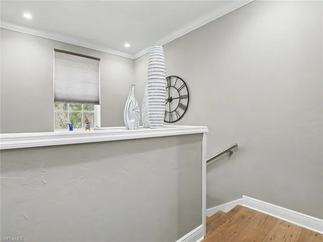 3299 Megan Ln 4, Naples, Florida 34109