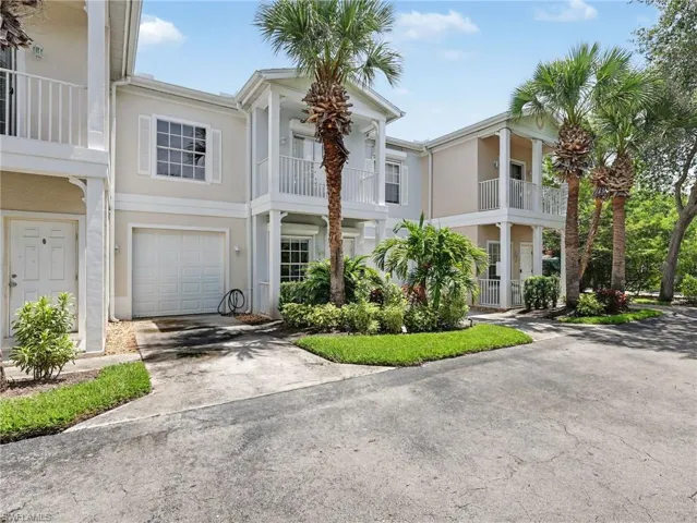 3299 Megan Ln 4, Naples, Florida 34109