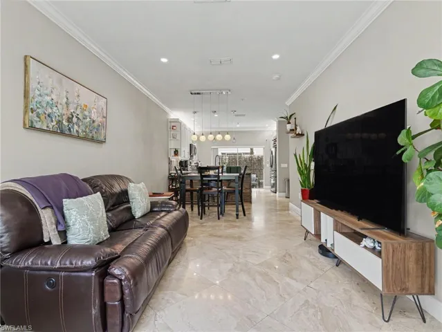3299 Megan Ln 4, Naples, Florida 34109