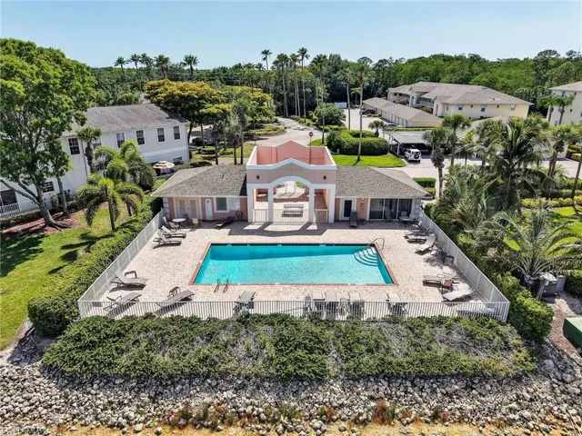3299 Megan Ln 4, Naples, Florida 34109