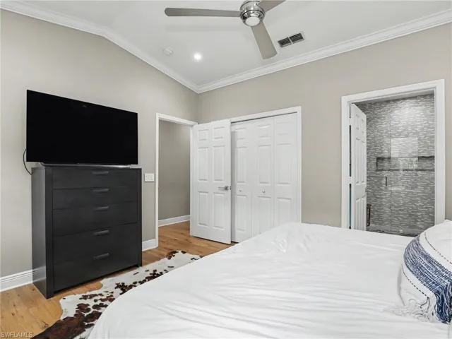 3299 Megan Ln 4, Naples, Florida 34109
