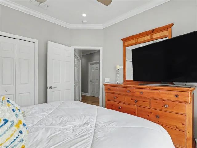 3299 Megan Ln 4, Naples, Florida 34109
