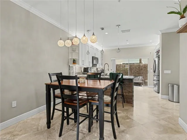 3299 Megan Ln 4, Naples, Florida 34109