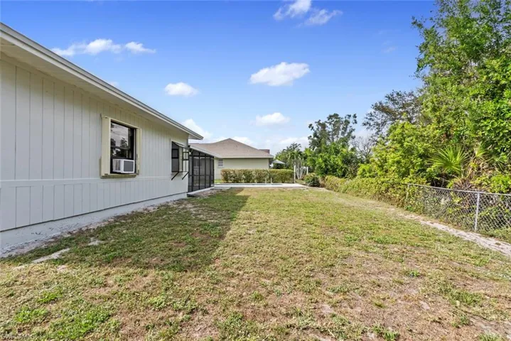 17314  Knight  DR, Fort Myers, FL 33967