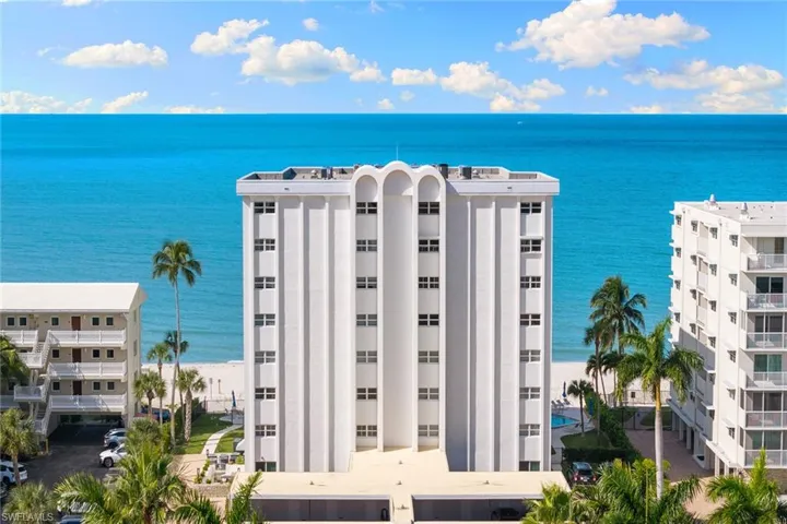 1919  Gulf Shore N BLVD, Naples, FL 34102
