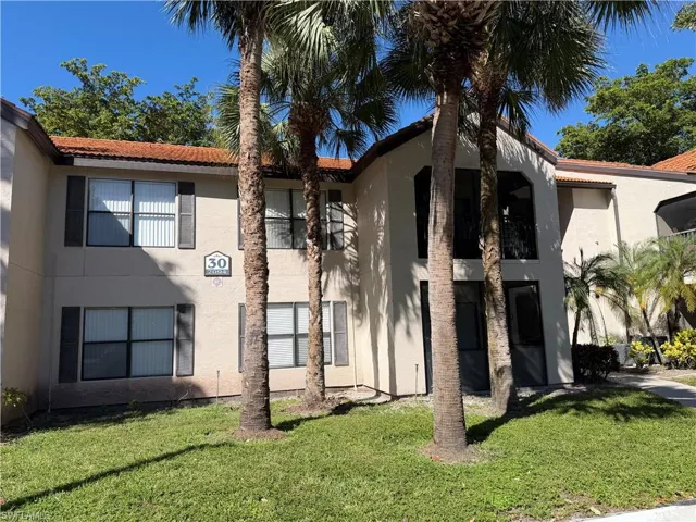 2094 Arbour Walk Cir 3015, Naples, Florida 34109