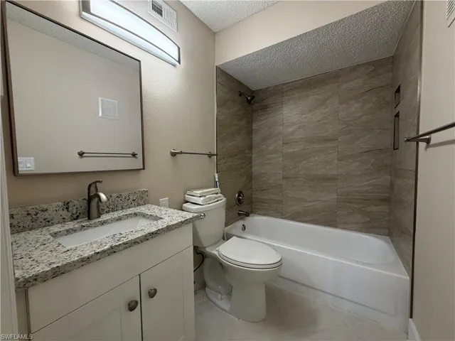 2094 Arbour Walk Cir 3015, Naples, Florida 34109