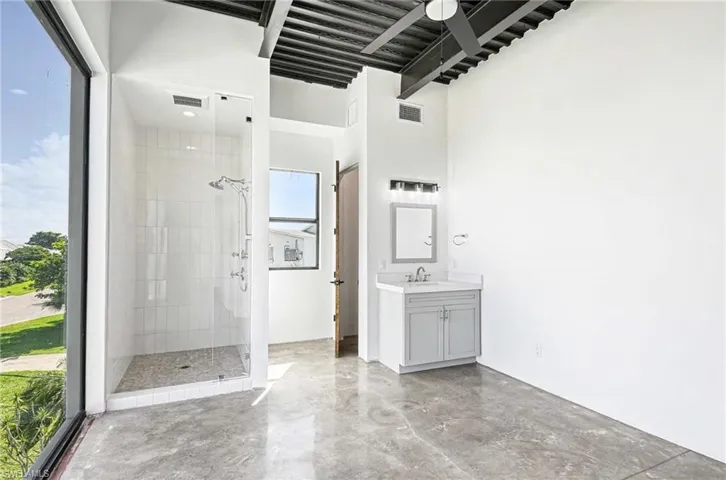 Guest Bedroom 1