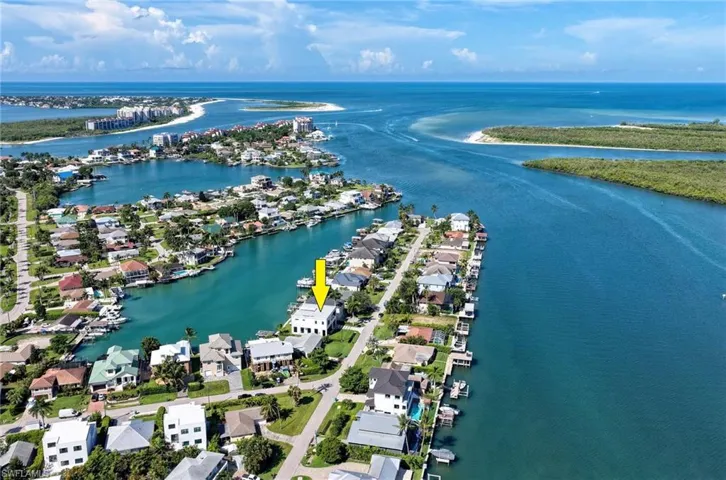 144 Pago Pago Dr W, Naples, Florida 34113