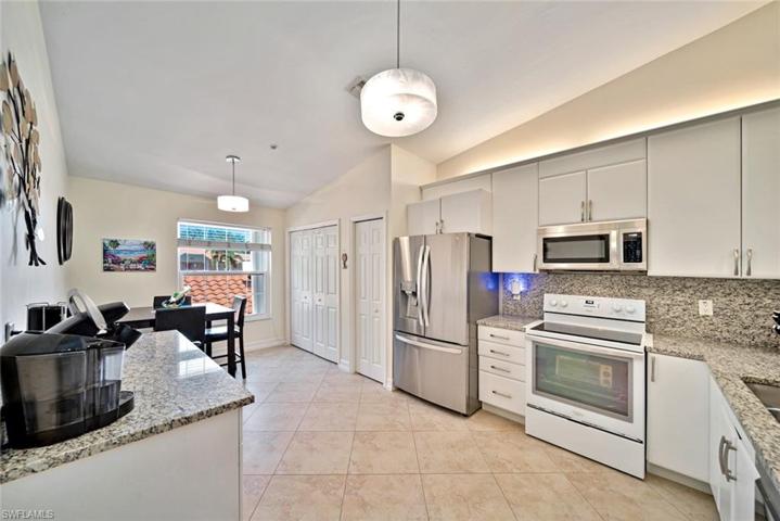 9660  Rosewood Pointe  TER, Bonita Springs, FL 34135