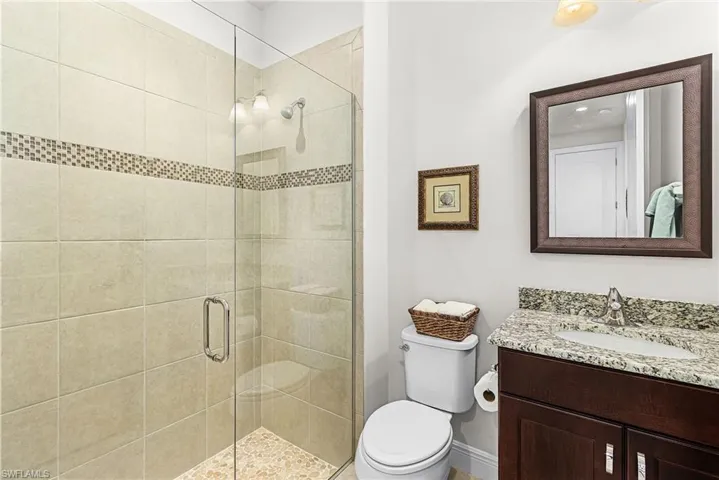 9889  Alhambra  LN, Bonita Springs, FL 34135