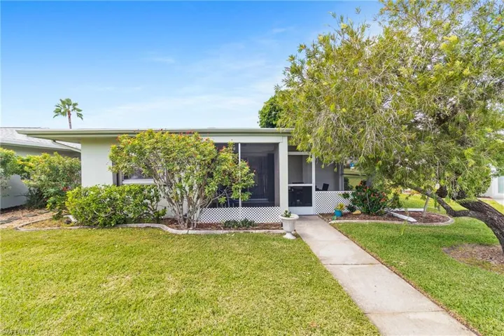 5549 Boynton Ln, Fort Myers, Florida 33919