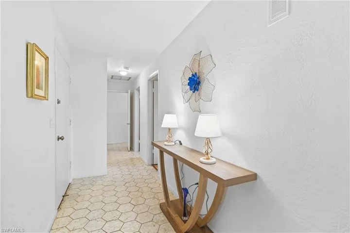5549 Boynton Ln, Fort Myers, Florida 33919