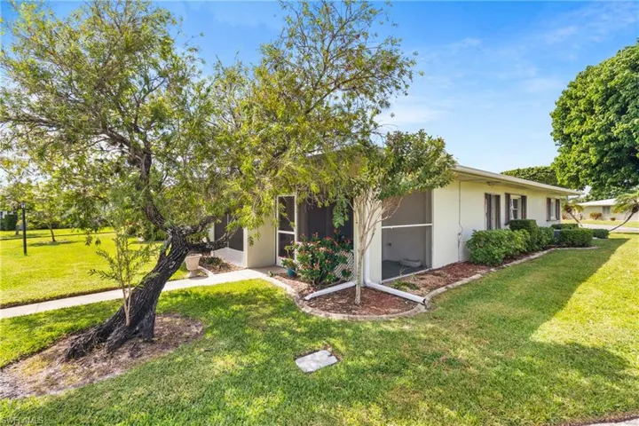 5549 Boynton Ln, Fort Myers, Florida 33919