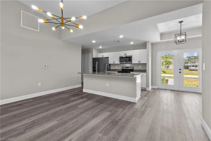 3446 Ne 11th Ave, Cape Coral Fl 33909
