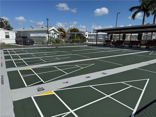 Surrounding community featuring shuffleboard