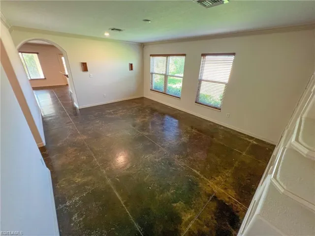 2032 Nw 5th St, Cape Coral, Florida 33993