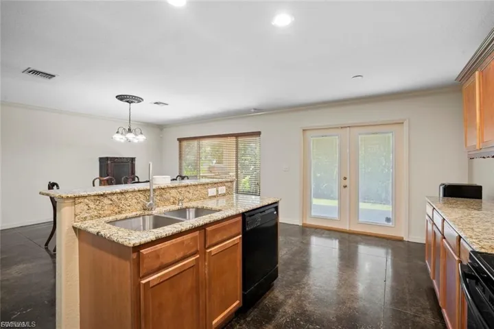 2032 Nw 5th St, Cape Coral, Florida 33993