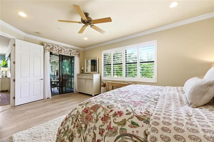 10554 Smokehouse Bay Dr 201, Naples, Florida 34120