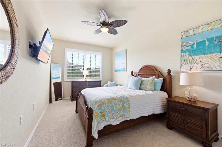 10554 Smokehouse Bay Dr 201, Naples, Florida 34120