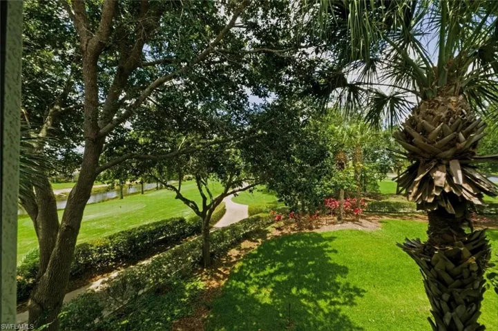 10554 Smokehouse Bay Dr 201, Naples, Florida 34120