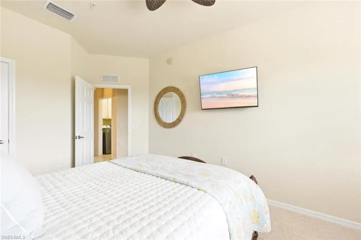 10554 Smokehouse Bay Dr 201, Naples, Florida 34120