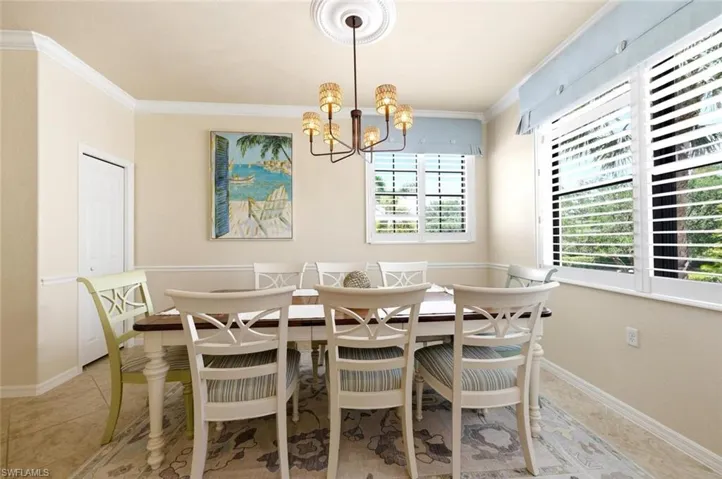 10554 Smokehouse Bay Dr 201, Naples, Florida 34120