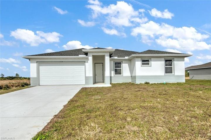112  Bethlehem  PL, Labelle, FL 33935