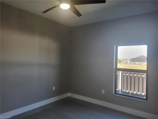 341 Nw 7th Ave, Cape Coral, Florida 33993