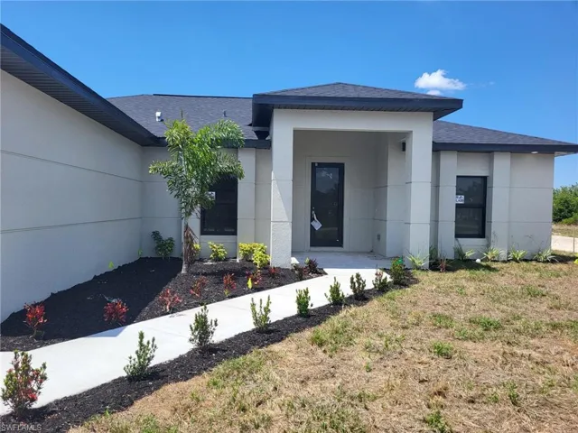 341 Nw 7th Ave, Cape Coral, Florida 33993