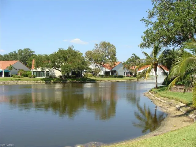 857 Reef Point Cir, Naples, Florida 34108