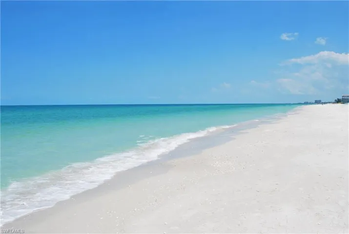 Vanderbilt Beach