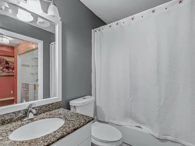 510 Saint Andrews Blvd 16, Naples, Florida 34113