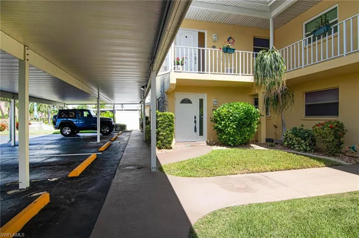 1627 Beach Pkwy 105, Cape Coral, Florida 33904