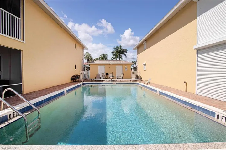 1627 Beach Pkwy 105, Cape Coral, Florida 33904