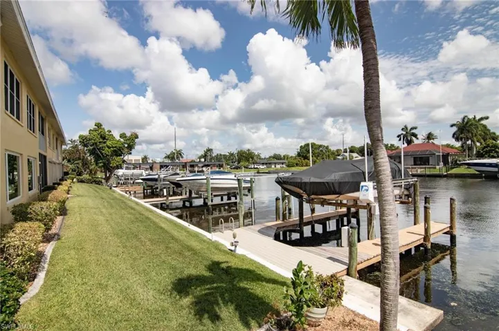 1627 Beach Pkwy 105, Cape Coral, Florida 33904