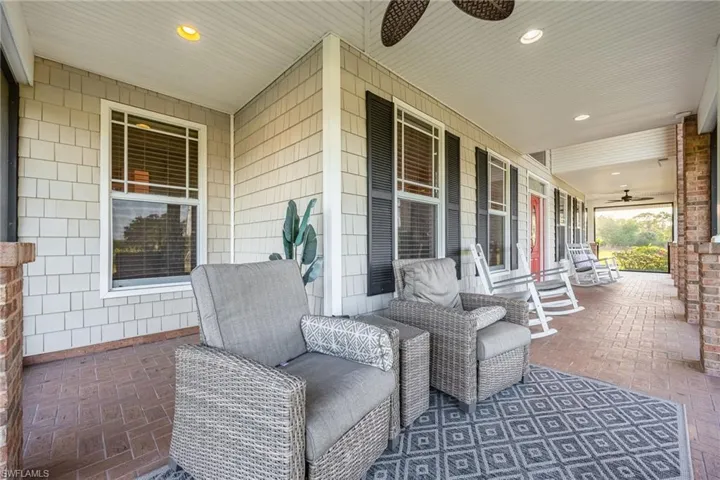 View of patio / terrace with a porch
