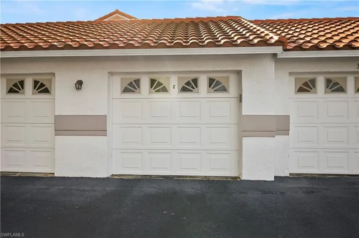 218  Gabriel  CIR, Naples, FL 34104