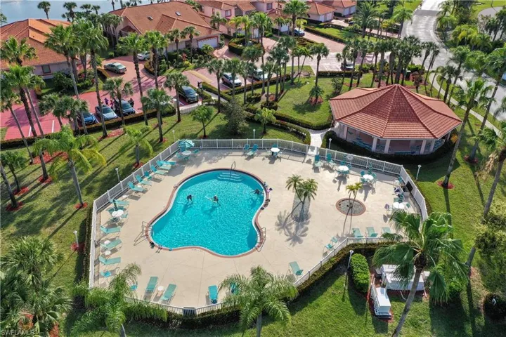 Pool 4