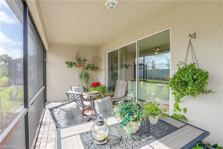 4392 Lemongrass Dr, Fort Myers, Florida 33916