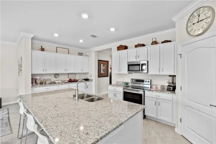 4392 Lemongrass Dr, Fort Myers, Florida 33916