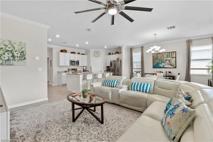 4392 Lemongrass Dr, Fort Myers, Florida 33916