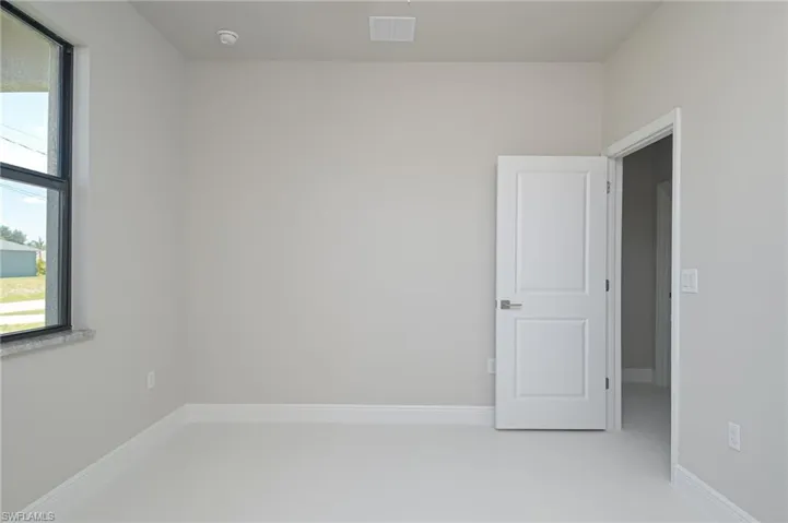 908 Champion AVE, LEHIGH ACRES FL 33971