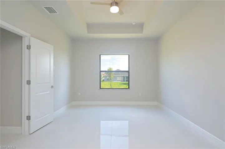 908 Champion AVE, LEHIGH ACRES FL 33971