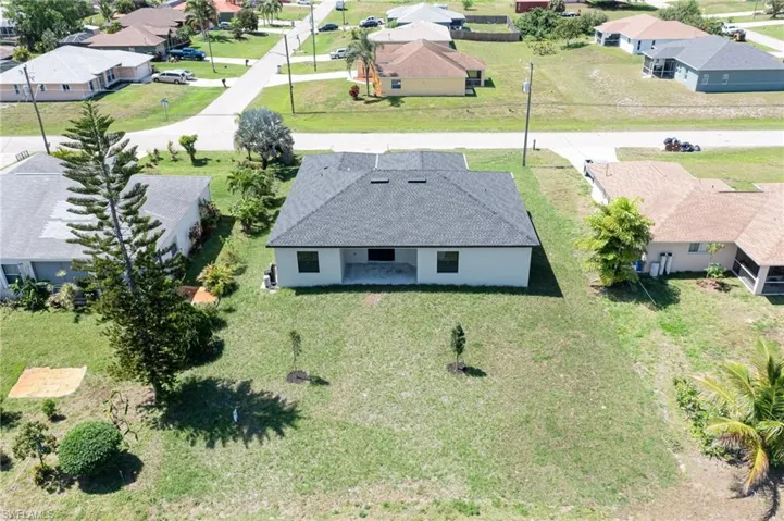 908 Champion AVE, LEHIGH ACRES FL 33971