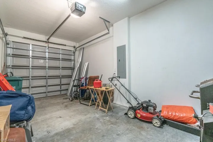 5467  Ferris  AVE, Immokalee, FL 34142