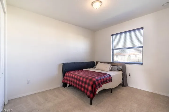 5467  Ferris  AVE, Immokalee, FL 34142