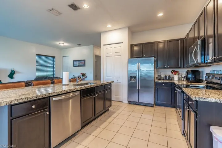 5467  Ferris  AVE, Immokalee, FL 34142
